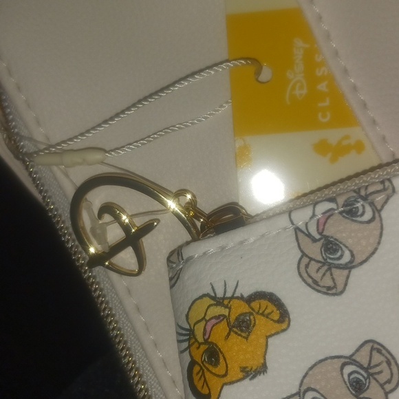 Disney Lion King Cosmetic Bags - Picture 7 of 16